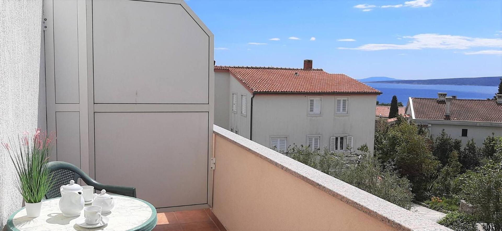Guest House Helena Close To Beach Krk Town Bagian luar foto